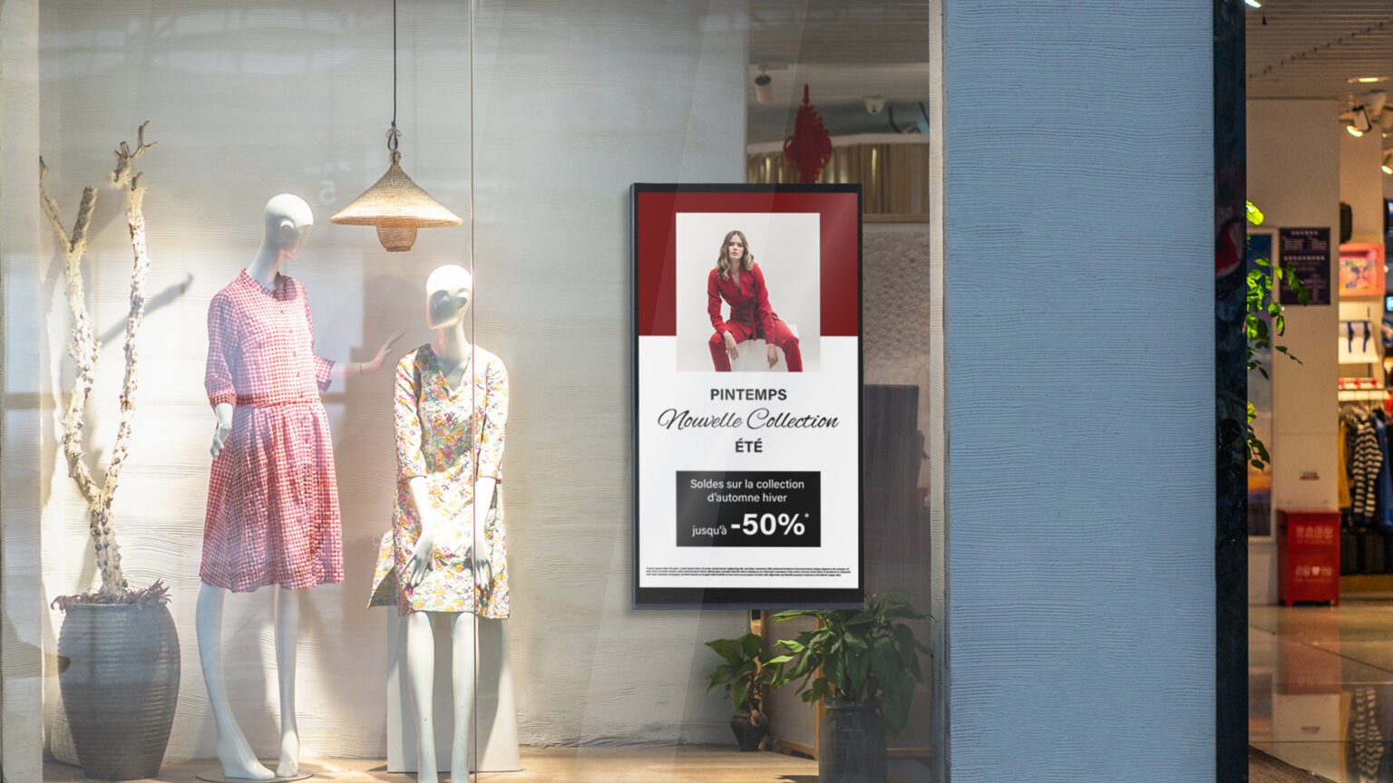 Affichage dynamique sur écran vitrine pour un magasin - Koesio TV